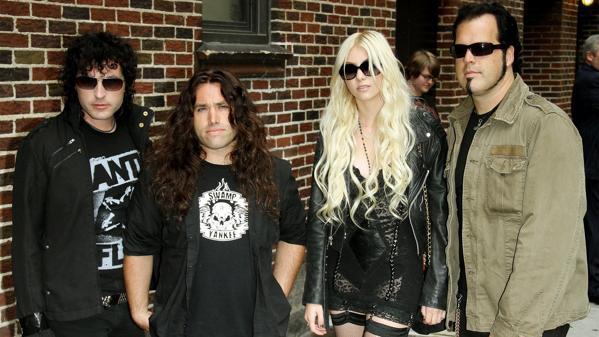 the-pretty-reckless-radio-i-spotify-radiofy