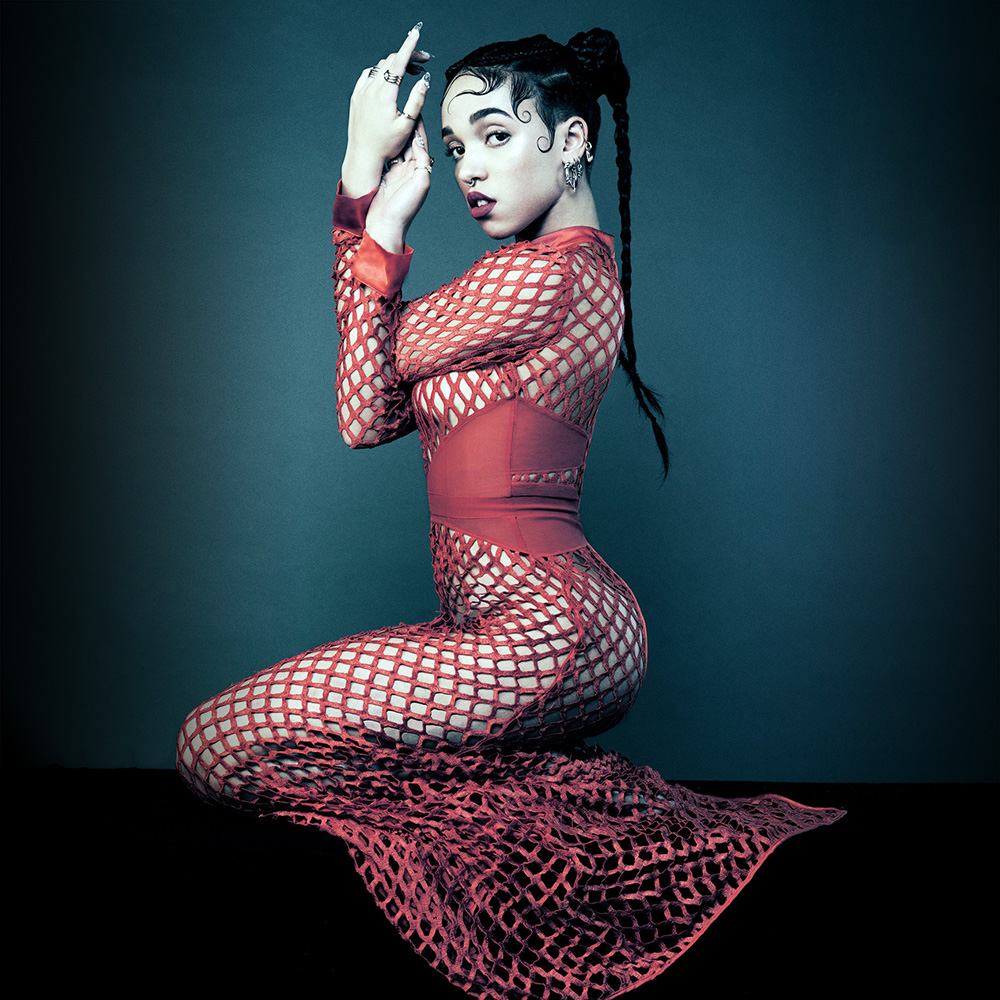 FKA twigs feat. Jorja Smith & Unknown T