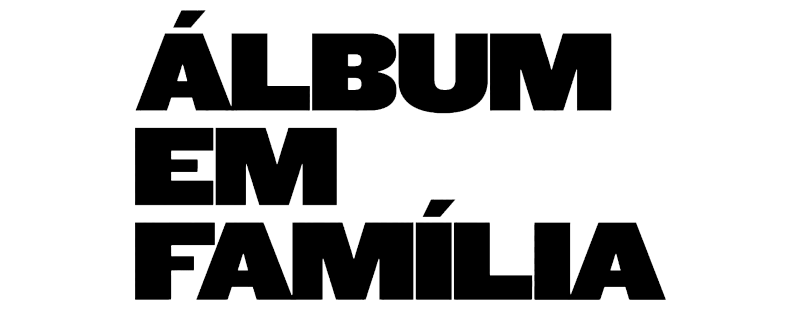 Álbum em Família