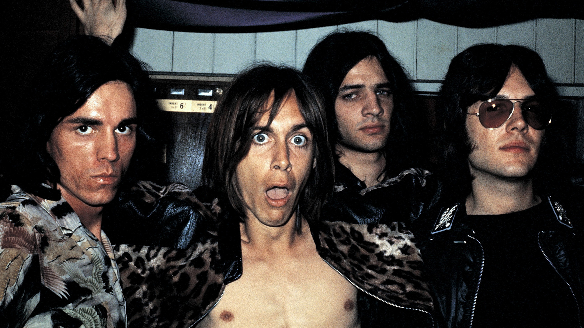 Search And Destroy av Iggy And The Stooges