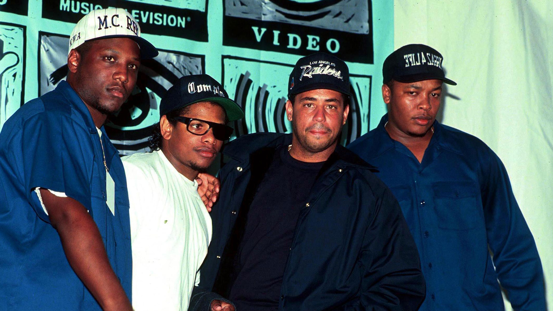 Eazy E / Boyz N The Hood av N.W.A.