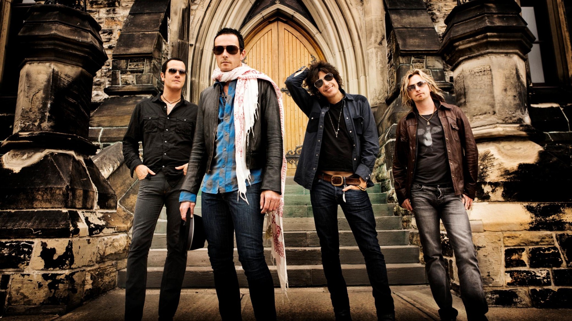 Out Of Time av Stone Temple Pilots