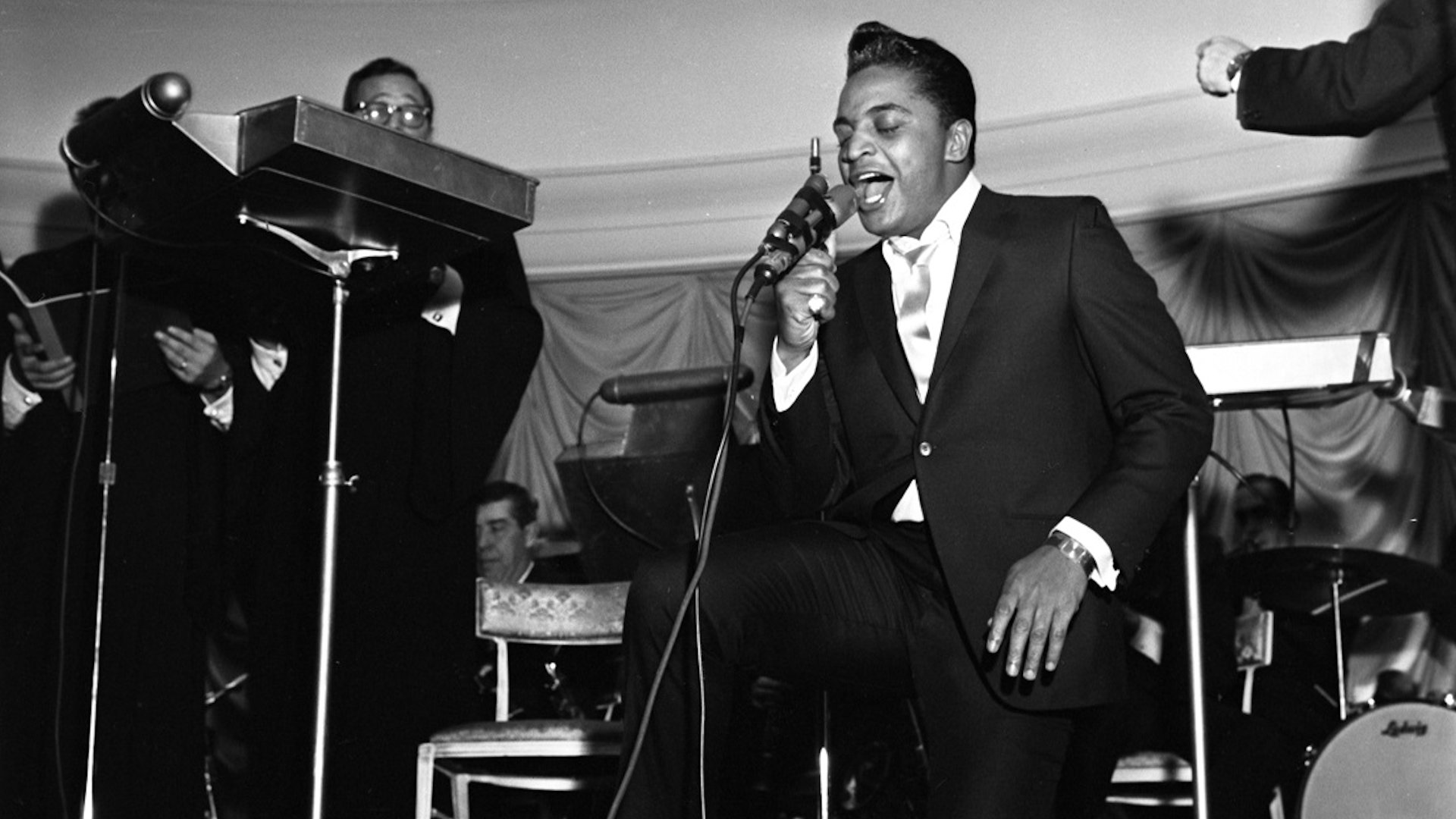 Your Love Keeps Lifting Me Higher And Higher av Jackie Wilson