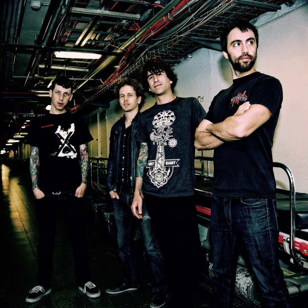 Useless ID – christian hardcore Band