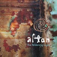 Flood In The Holm/Scots Mary/The Dancers Denial av Altan